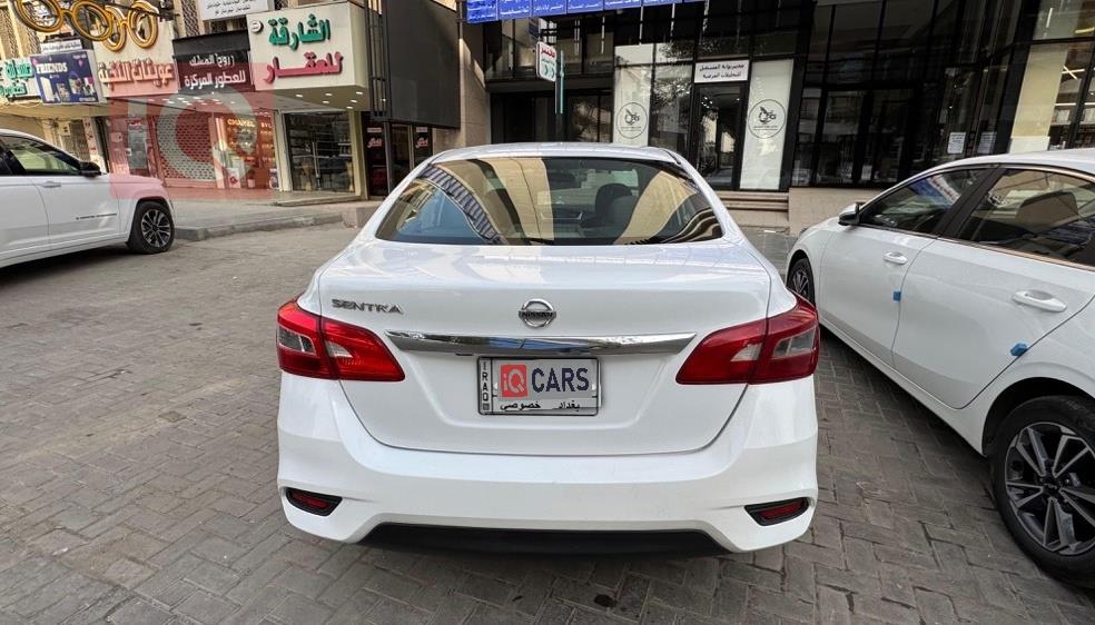 نيسان سنترا
